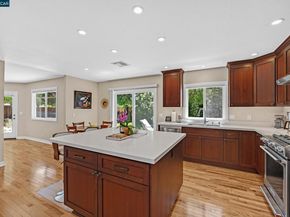 8 Bath Ct, San Ramon CA 94583