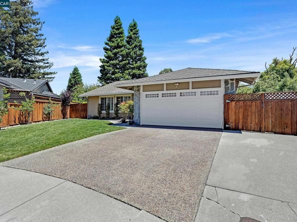 8 Bath Ct, San Ramon CA 94583