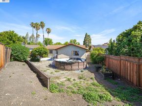 40701 Penn Ln, Fremont CA 94538