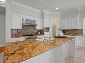 875 Sunny Brook Way, Pleasanton CA 94566