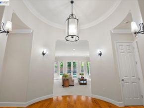 875 Sunny Brook Way, Pleasanton CA 94566