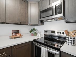 199 Montecito Ave 305, Oakland CA 94610
