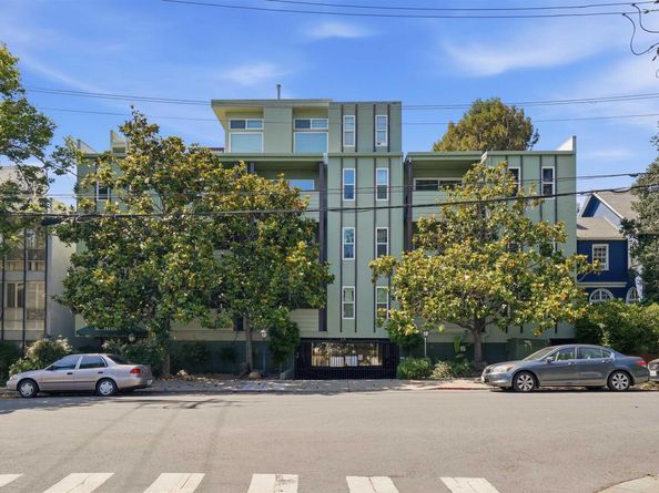 199 Montecito Ave 305, Oakland CA 94610