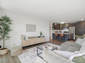 199 Montecito Ave 305, Oakland CA 94610