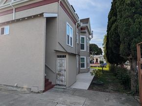 1086 66Th St, Oakland CA 94608