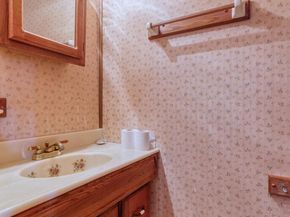 457 Gilda Ave, Martinez CA 94553