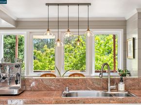 3620 Madrone Dr., Lafayette CA 94549