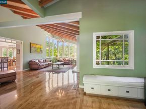 3620 Madrone Dr., Lafayette CA 94549