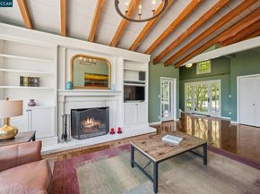 3620 Madrone Dr., Lafayette CA 94549