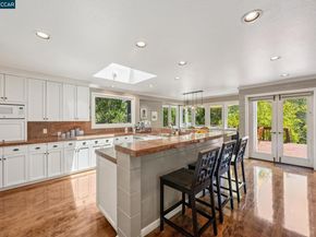 3620 Madrone Dr., Lafayette CA 94549
