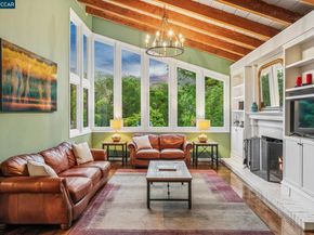3620 Madrone Dr., Lafayette CA 94549