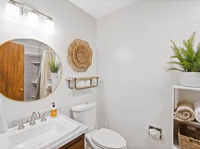 3501 35Th Ave 7, Oakland CA 94619