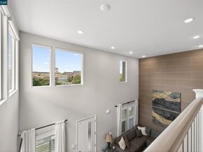 3963 Summit Rd, Dublin CA 94568