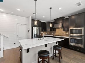 3963 Summit Rd, Dublin CA 94568