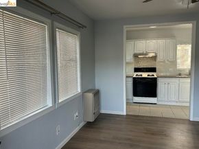 3743 Suter St, Oakland CA 94619