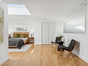 926 Chester G, Oakland CA 94607