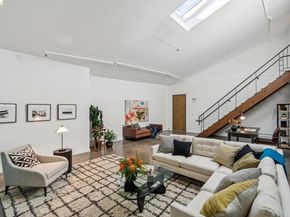 926 Chester G, Oakland CA 94607