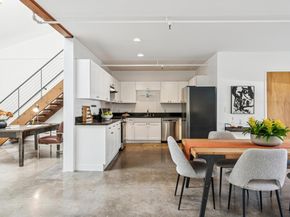 926 Chester G, Oakland CA 94607