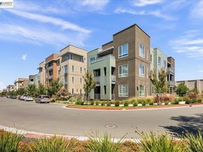45378 Tom Blalock St 202, Fremont CA 94539