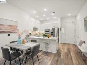 45378 Tom Blalock St 202, Fremont CA 94539