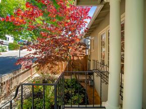 1655 E 38th Street, Oakland CA 94602