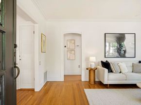 1655 E 38th Street, Oakland CA 94602