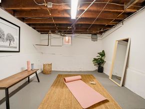 1655 E 38th Street, Oakland CA 94602