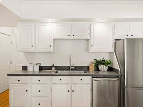 1655 E 38th Street, Oakland CA 94602