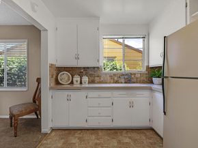 21146 Elm St, Castro Valley CA 94546