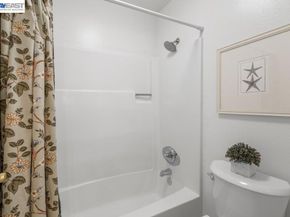 3836 Keneland Way, Pleasanton CA 94588