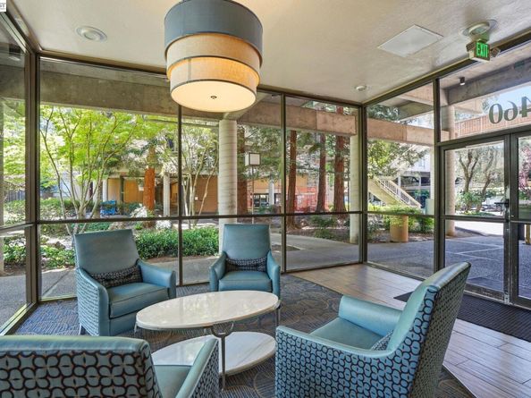 460 N Civic Dr 106, Walnut Creek CA 94596