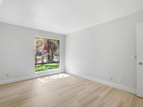 460 N Civic Dr 106, Walnut Creek CA 94596