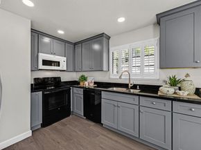 5012 Lakeview Dr 200, San Ramon CA 94582