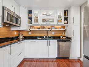 398 Adams Street 302, Oakland CA 94610