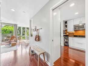 398 Adams Street 302, Oakland CA 94610