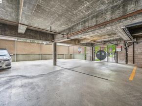 398 Adams Street 302, Oakland CA 94610