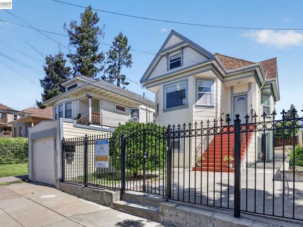 1328 E 25th St, Oakland CA 94606