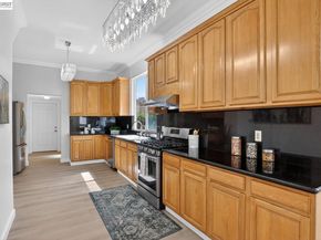 1328 E 25th St, Oakland CA 94606