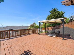 6300 Buena Ventura Ave, Oakland CA 94605