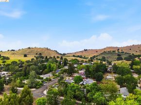 29 Mcconnell Ln, Walnut Creek CA 94596