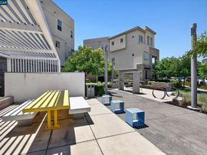 5821 Nugget Way, Dublin CA 94568