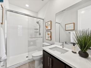 5821 Nugget Way, Dublin CA 94568