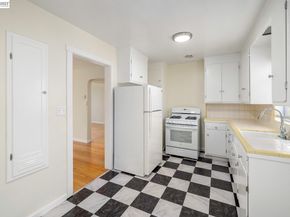 4144 Masterson St, Oakland CA 94619