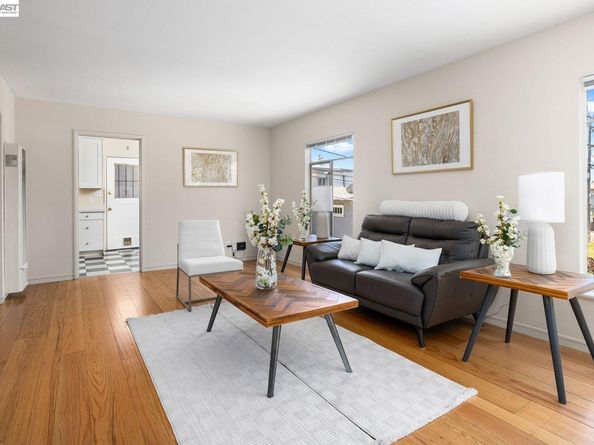 4144 Masterson St, Oakland CA 94619