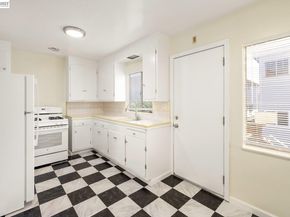 4144 Masterson St, Oakland CA 94619