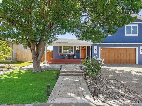 6760 Maple Dr, Dublin CA 94568