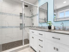 6760 Maple Dr, Dublin CA 94568