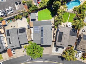 6760 Maple Dr, Dublin CA 94568