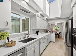 43 Monte Vista Rd, Orinda CA 94563