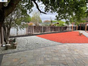 387 Elizabeth Ct, Livermore CA 94551